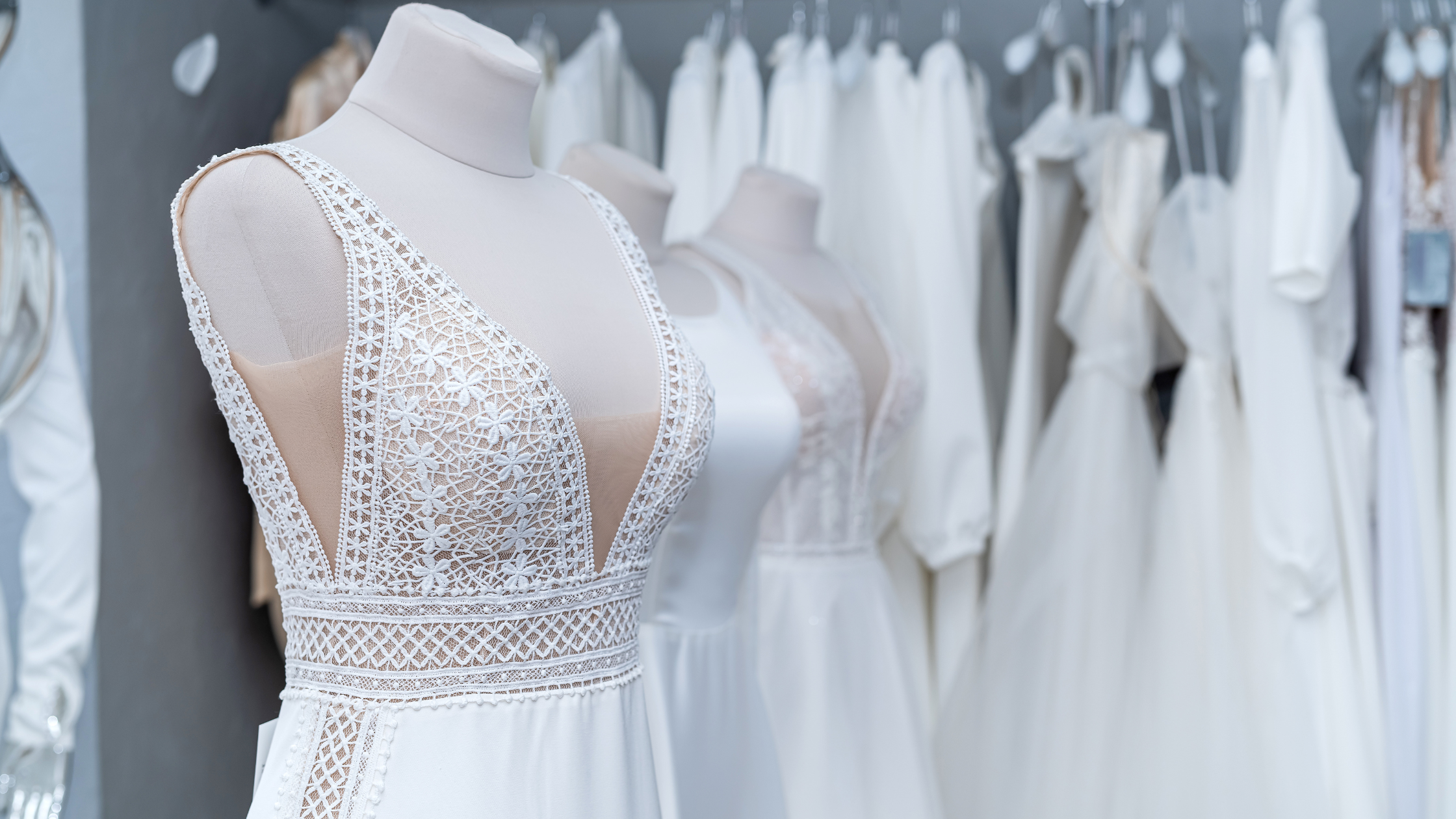 5 Wedding Fashion Trends in 2025 You Should Not Overlook