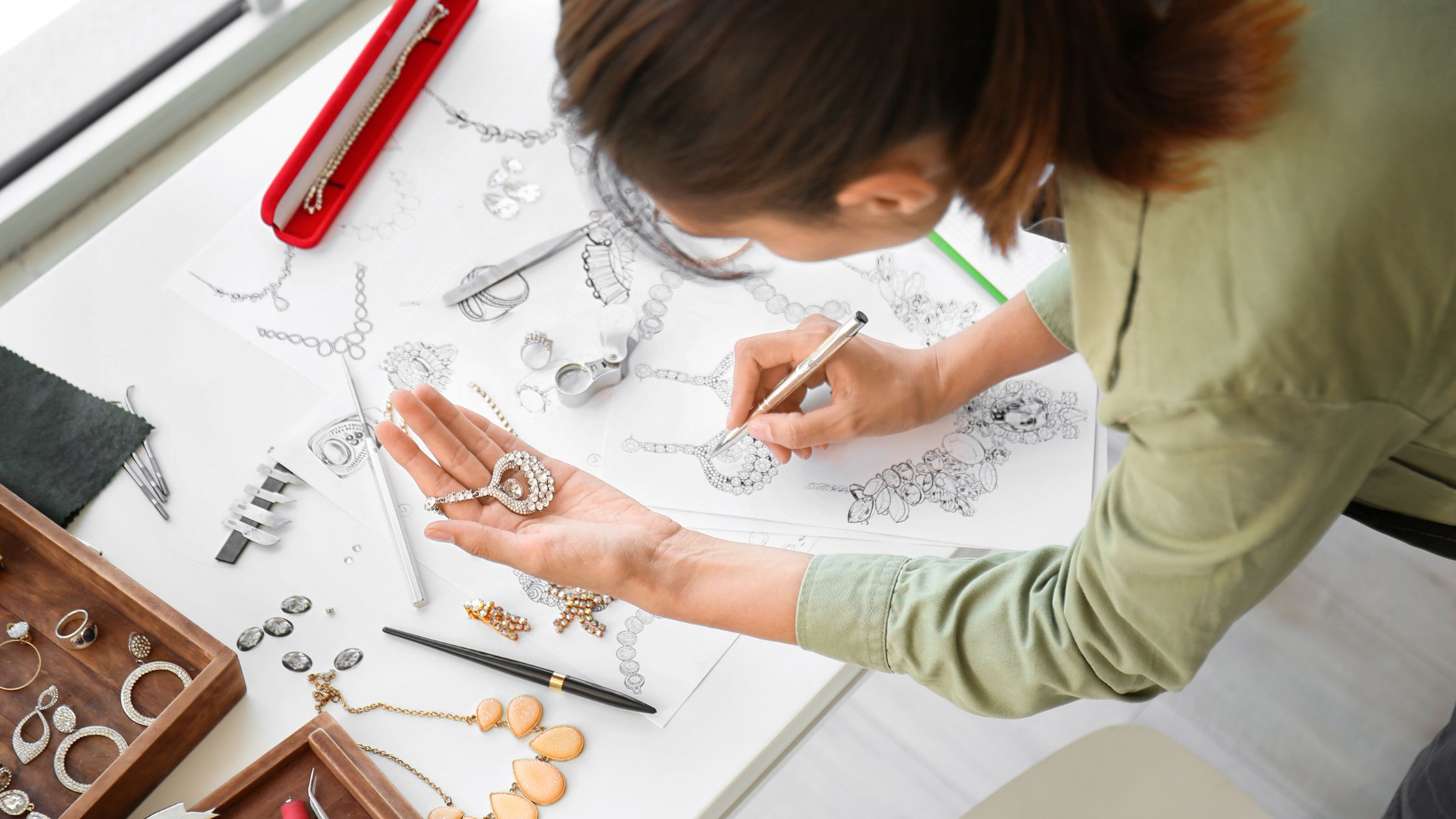 Top Canadian Jewellery Designers to Consider for Your Wedding