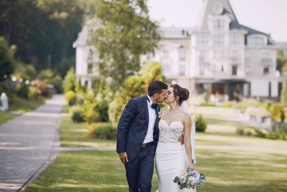 Enchanting Surrey Weddings: Venues, Trends, and Local Insights