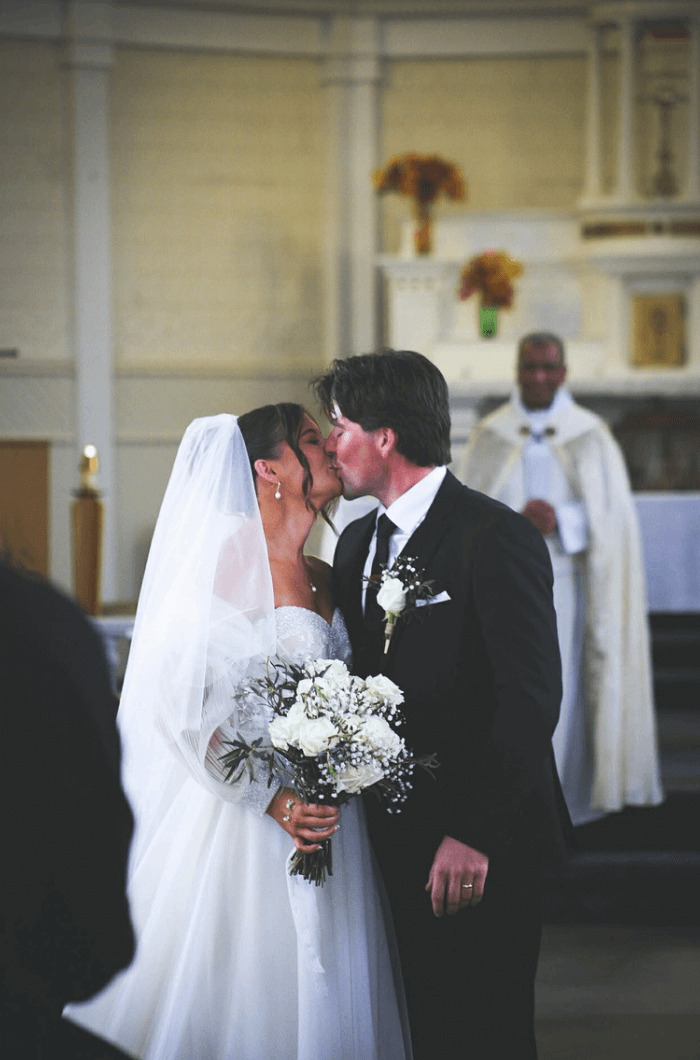 The Heart of the Outaouais: A Collection Wedding Photo 6