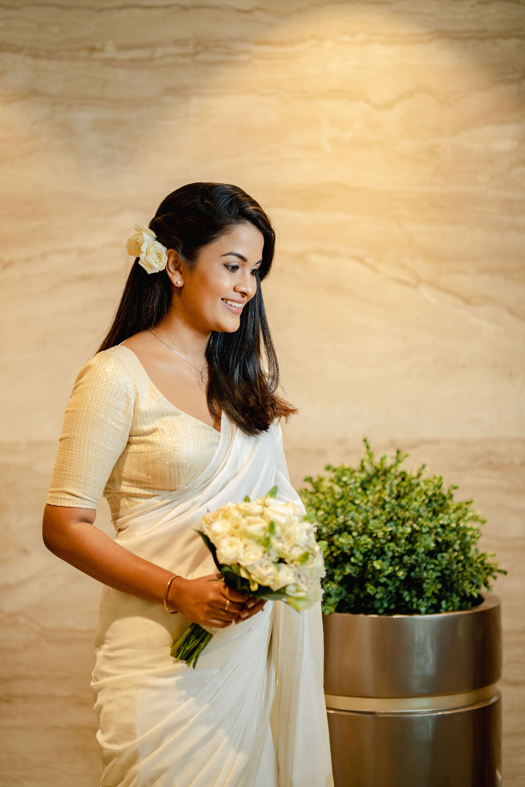 Sajeevie and Sandaru Wedding Photo 12