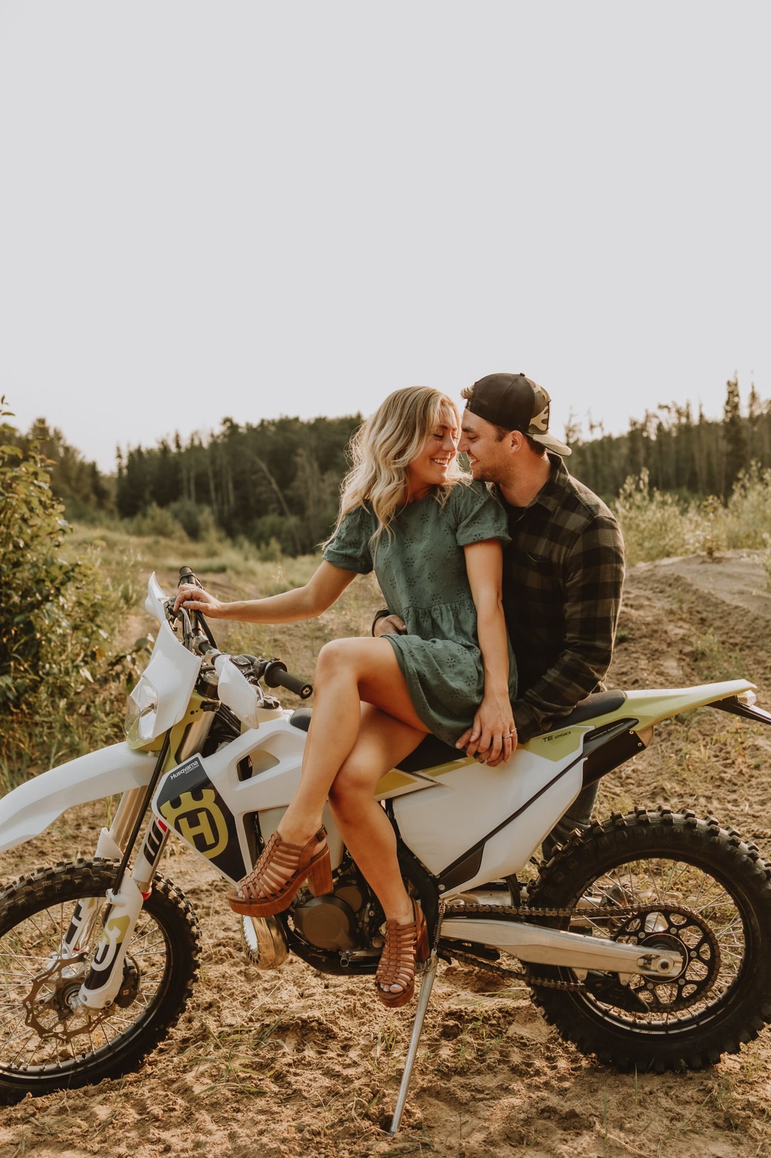 Madisen and Layne Wedding Photo 15