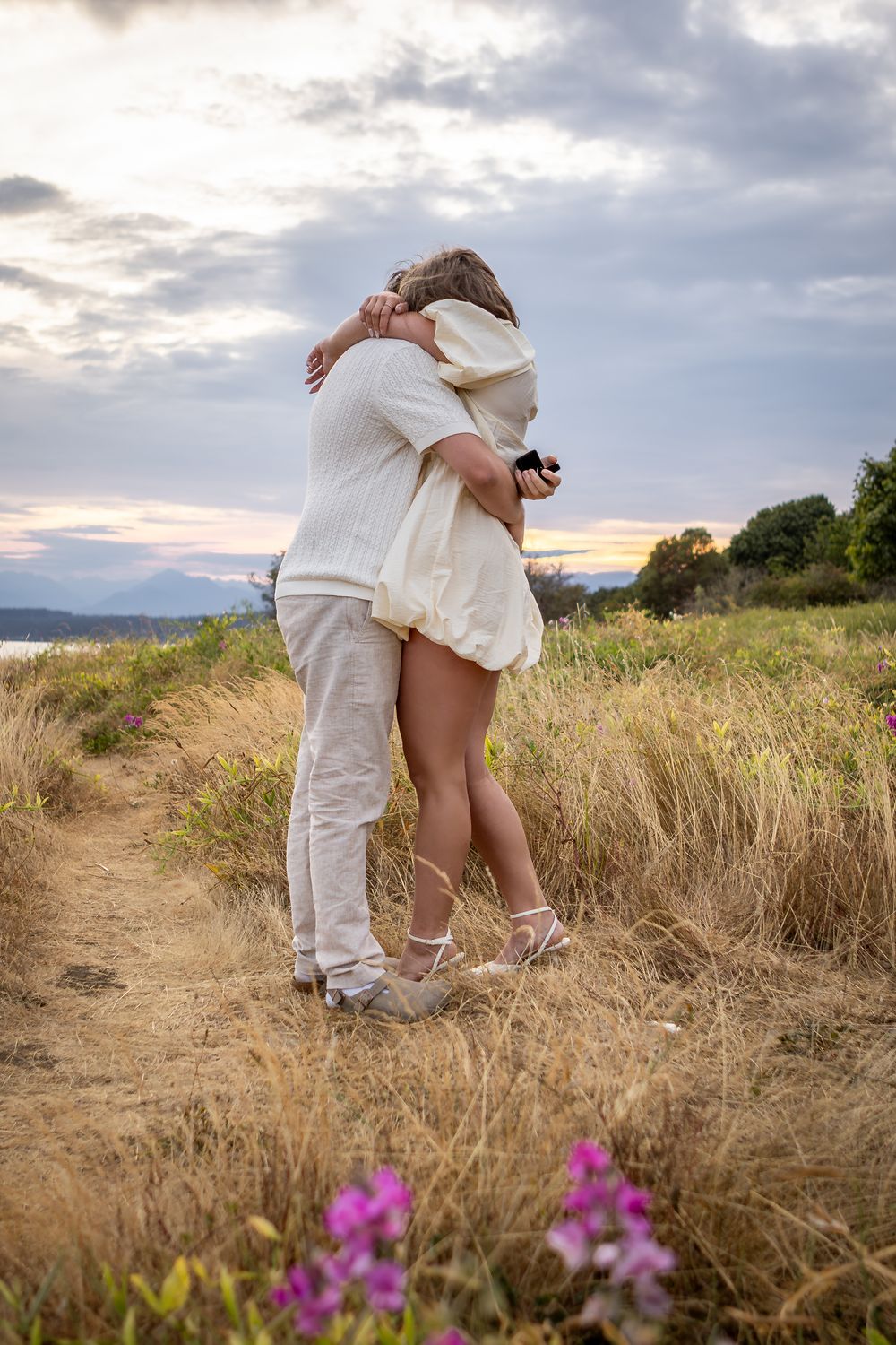 Wild Hearts and Intimate Journeys: A PNW Couples Showcase Wedding Photo 5