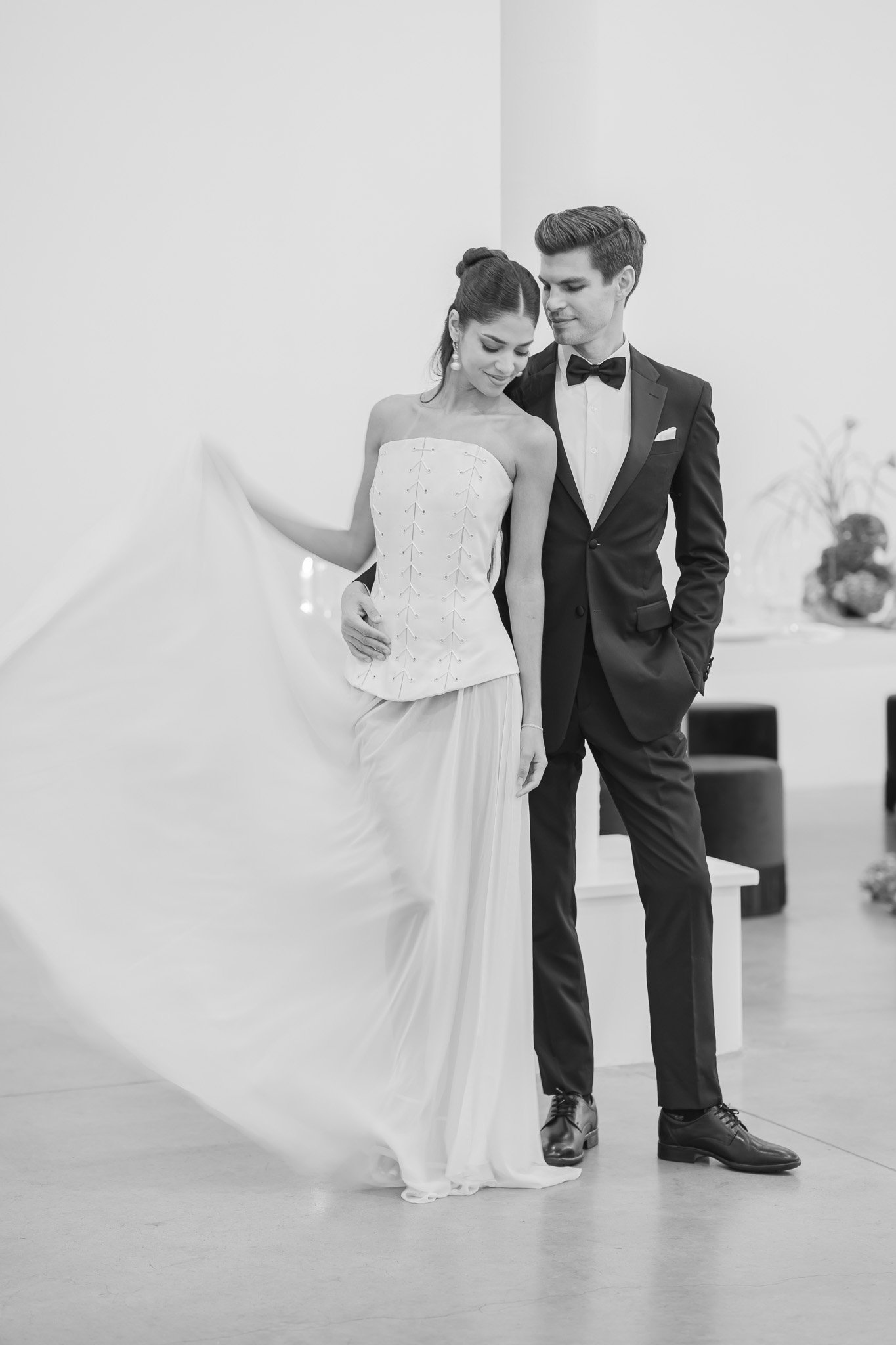 Lohanna and Max: An Editorial Vision of Modern New York Wedding Photo 12