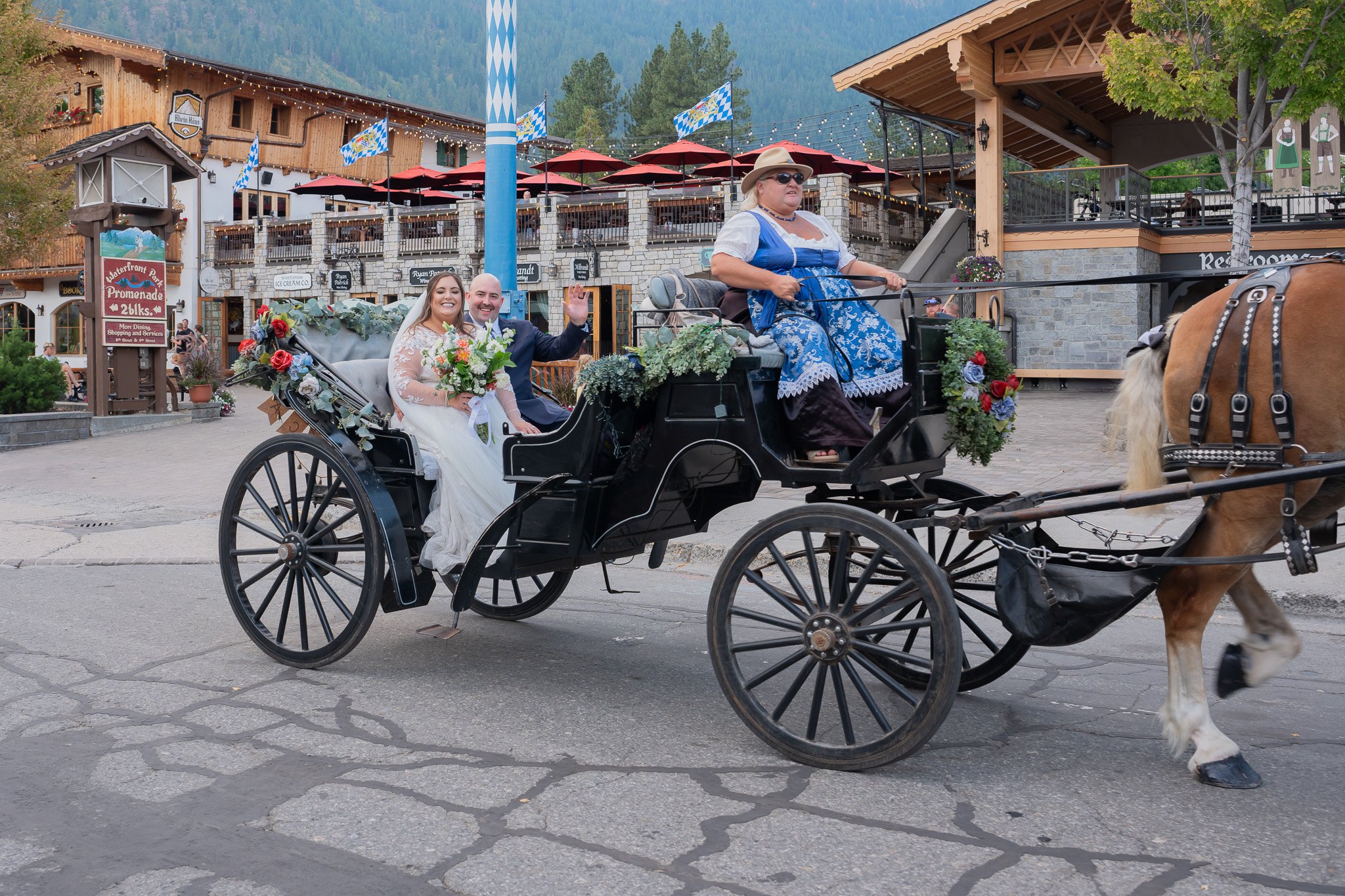 Victoria and Royce: A Storybook Elopement in Alpine Leavenworth Wedding Photo 10