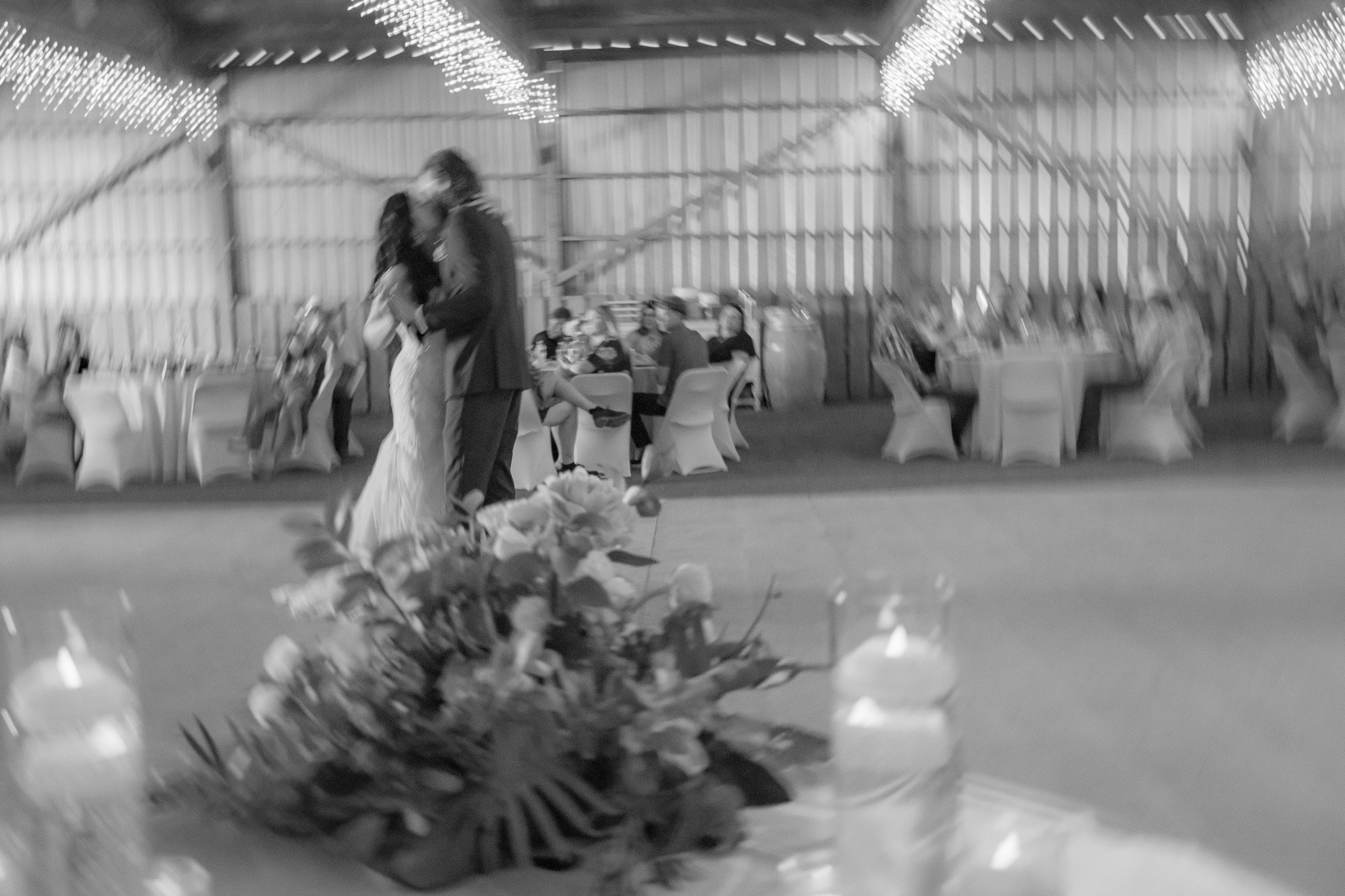 Kelly and Josh: Timeless Elegance in the Rolling Hills of Moses Lake Wedding Photo 5