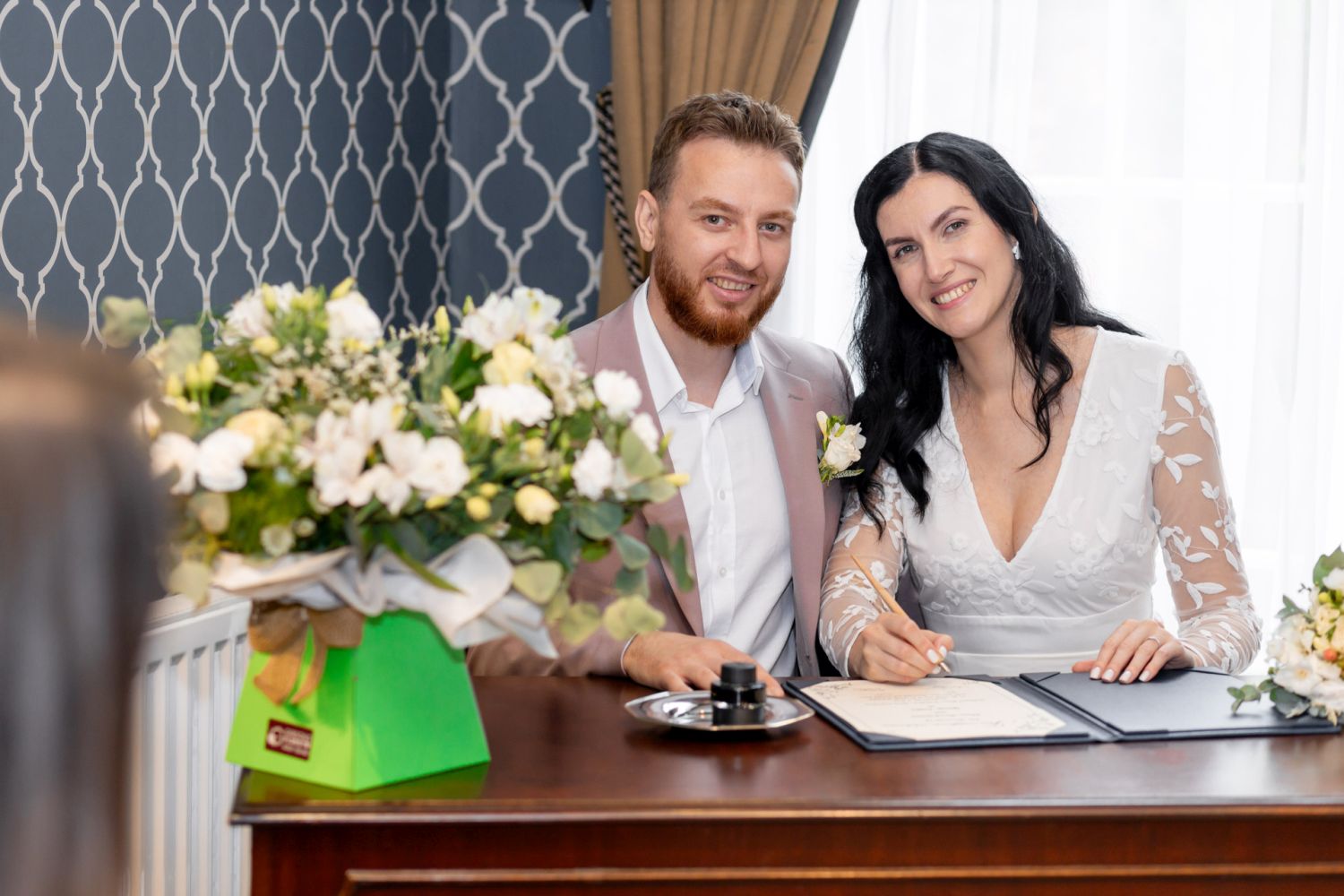 George and Olena: A Timeless Autumn Ceremony Wedding Photo 6