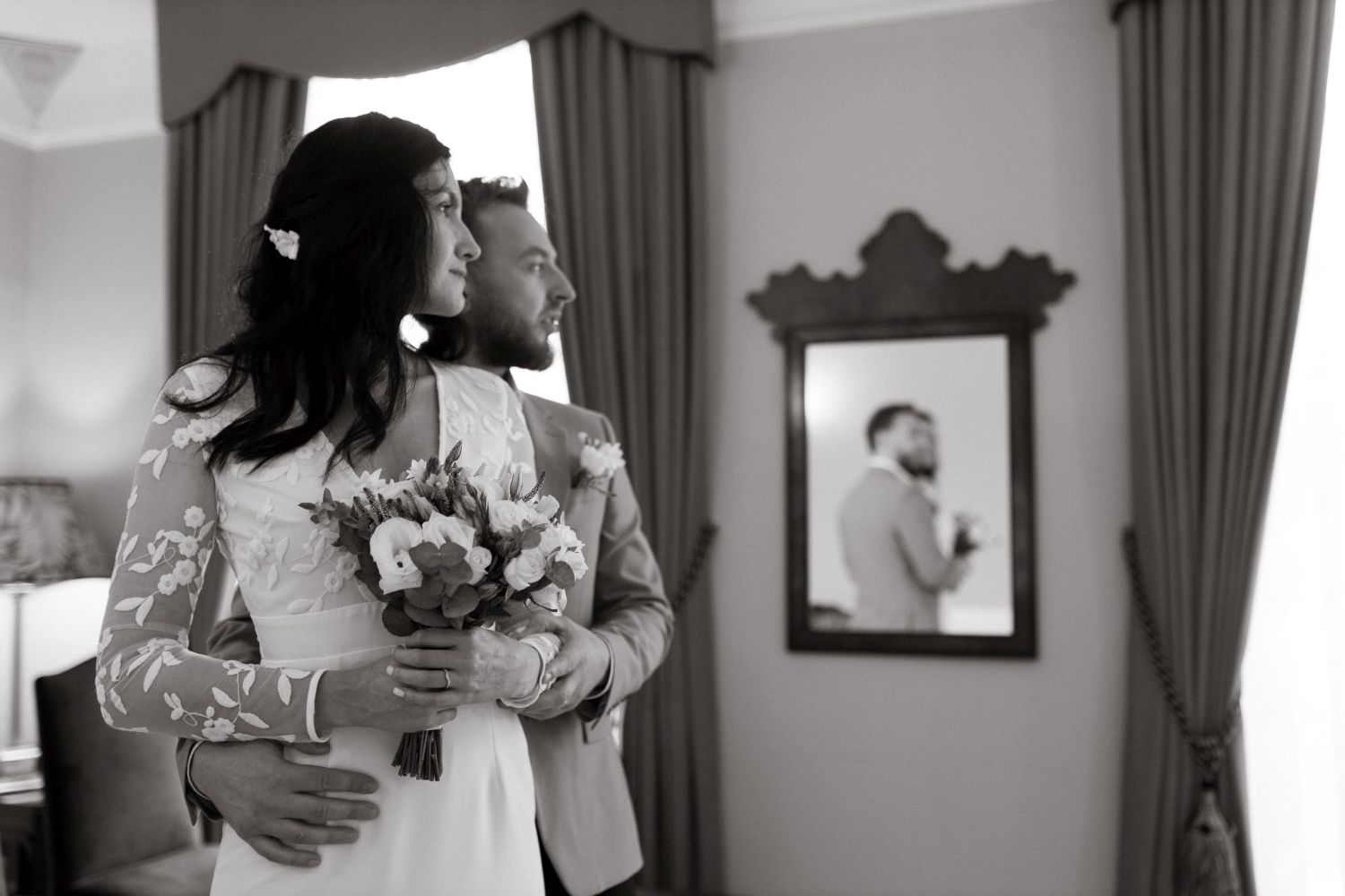 George and Olena: A Timeless Autumn Ceremony Wedding Photo 13