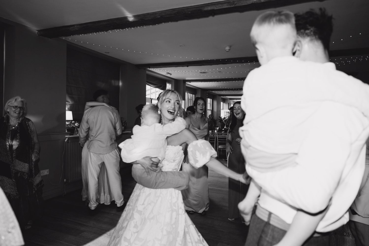 Steph and Hal: A Nature-Inspired Summer Romance Wedding Photo 8