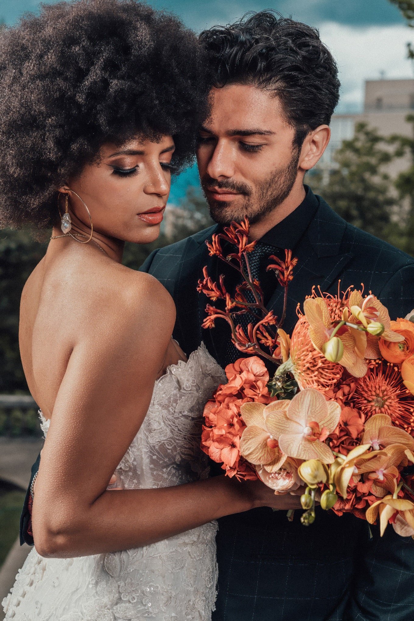 The Cinematic Collection: A Dramatic Visual Narrative Wedding Photo 7