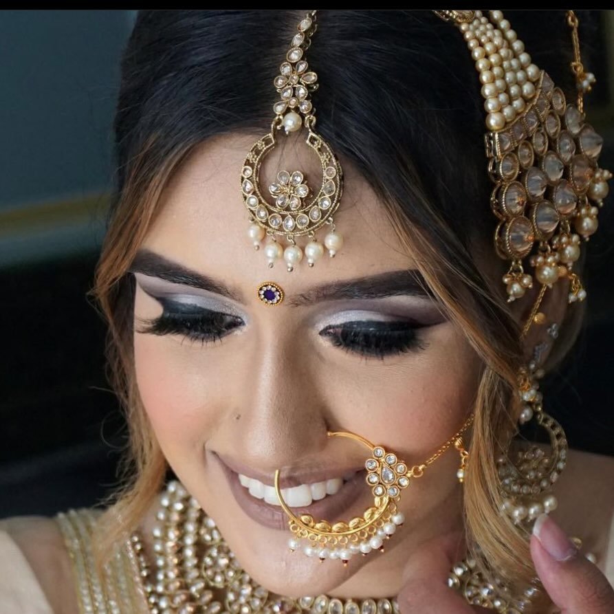 Bridal Hair And Makeup By Bubble Beauty Studio Surrey logo